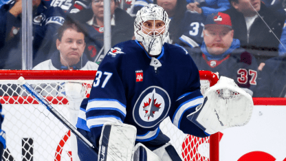 队在战术执 队在战术执